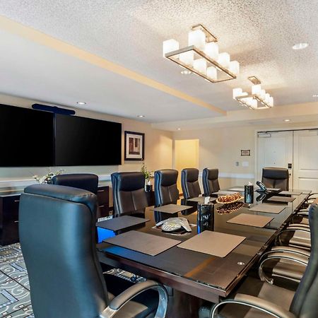 Best Western Plus Marina Gateway Hotel Нешнел-Сити Экстерьер фото